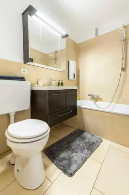 Ein Badezimmer in der Unterkunft Petras Ammerseeblick