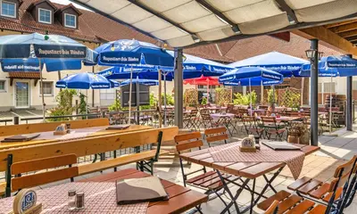 Ein Restaurant oder anderes Speiselokal in der Unterkunft Gasthof Stocker