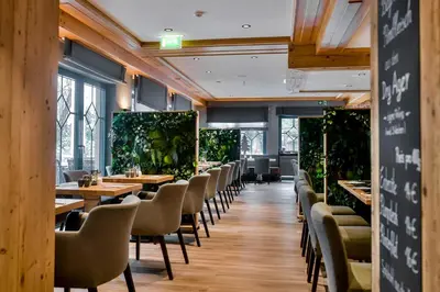Ein Sitzbereich in der Unterkunft Boutique Hotel Erb München Parsdorf