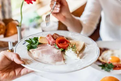Essen im Hotel oder in der Nähe