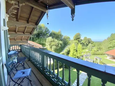 Ein Balkon oder eine Terrasse in der Unterkunft Auszeit im Chiemgau, Ferienwohnungen