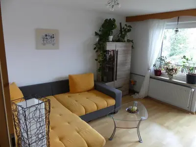 Ein Sitzbereich in der Unterkunft Ferienwohnung Bergblick
