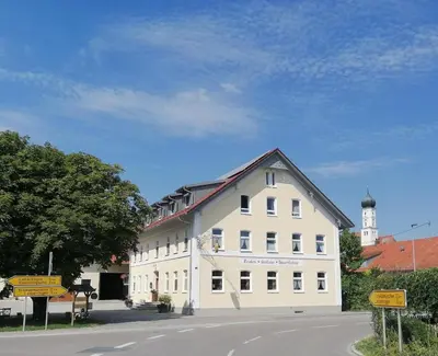 Das Gebäude in dem sich das Bed & Breakfast befindet