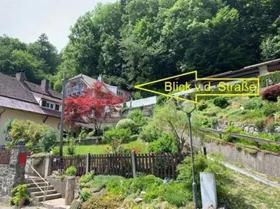Ein Garten an der Unterkunft Ferienhaus Kaiserblick