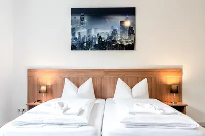 Ein Bett oder Betten in einem Zimmer der Unterkunft Hotel Fresh INN