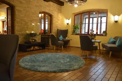 Ein Sitzbereich in der Unterkunft Hotel Waltraud Garni
