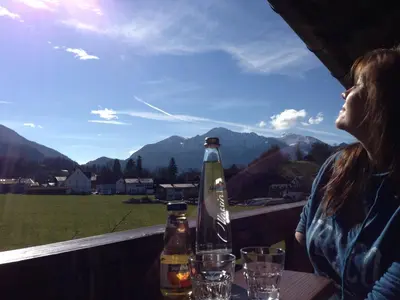 Ein allgemeiner Bergblick oder ein Berglick von des Hotels aus