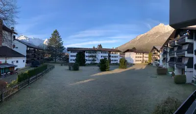 Ein allgemeiner Bergblick oder ein Berglick von der Ferienwohnung aus