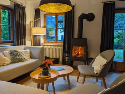 Ein Sitzbereich in der Unterkunft Ferienhaus Valentin in Oberammergau