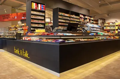 Ein Supermarkt oder andere Läden in der Ferienwohnung oder in der Nähe