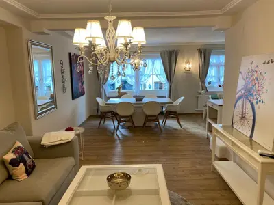 Ein Sitzbereich in der Unterkunft Ferienwohnung Giacomelli 4