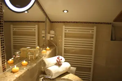 Ein Badezimmer in der Unterkunft ARNIKA Garni