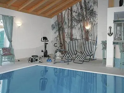 Der Swimmingpool an oder in der Nähe von Chalet Valley