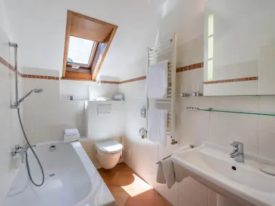 Ein Badezimmer in der Unterkunft Ammergauer Zeitgeist