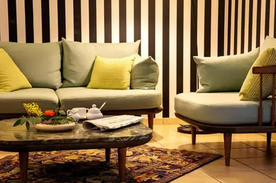 Ein Sitzbereich in der Unterkunft Hotel Gut Schwaige