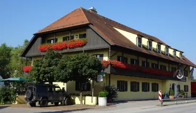 Das Gebäude in dem sich die Pension befindet