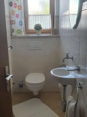 Ein Badezimmer in der Unterkunft Ferienwohnung Weißenbacher