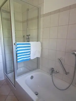 Ein Badezimmer in der Unterkunft Ferienwohnung Weißenbacher
