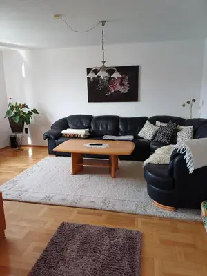 Ein Sitzbereich in der Unterkunft Ferienwohnung Wenzl
