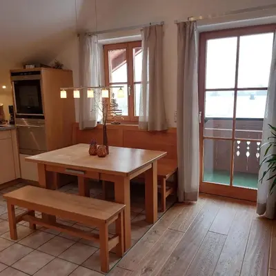 Küche/Küchenzeile in der Unterkunft Ferienwohnung Holzmaier