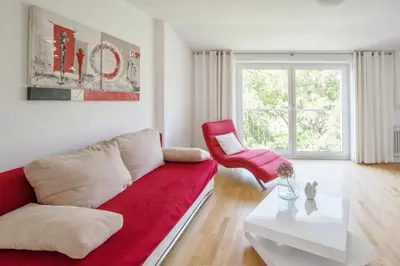 Ein Sitzbereich in der Unterkunft Traum-Ferienwohnung Alpenblick