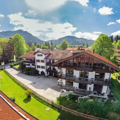 Hubertus Apartments