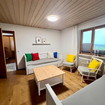 Ein Sitzbereich in der Unterkunft Ferienwohnung Landurlaub