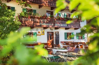 Ein Garten an der Unterkunft Landgasthof Aumanwirt
