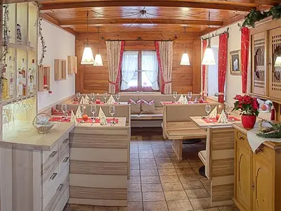Ein Restaurant oder anderes Speiselokal in der Unterkunft Landgasthof Aumanwirt