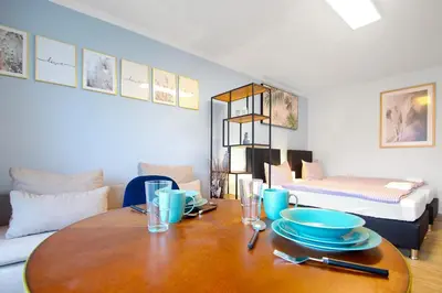 Ein Bett oder Betten in einem Zimmer der Unterkunft Eddy's Rest & Relax - Munich East