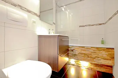 Ein Badezimmer in der Unterkunft Eddy's Rest & Relax - Munich East