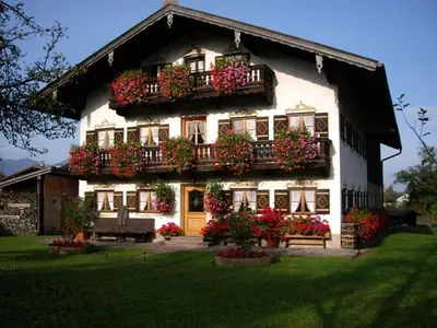 Ein Garten an der Unterkunft Ferienwohnung Karl