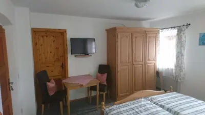 TV/Unterhaltungsangebot in der Unterkunft Ferienwohnung Karl
