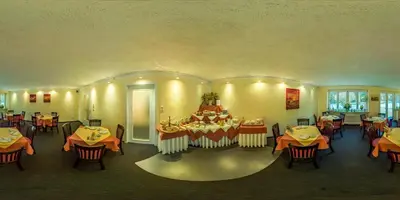 Ein Restaurant oder anderes Speiselokal in der Unterkunft Kneipp-Kurhotel Emilie