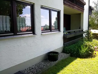 Ein Garten an der Unterkunft Ferienwohnung Griehl