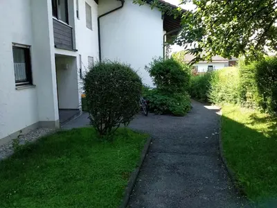 Ein Garten an der Unterkunft Ferienwohnung Griehl
