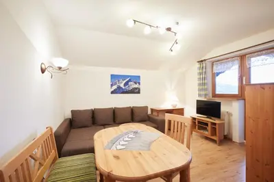 Ein Sitzbereich in der Unterkunft Landhaus Lina