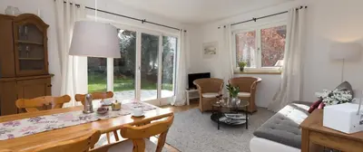 Ein Sitzbereich in der Unterkunft Ferienwohnung Inntal