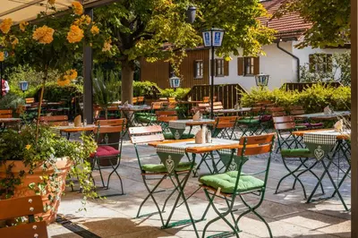 Ein Garten an der Unterkunft Hotel Seeblick