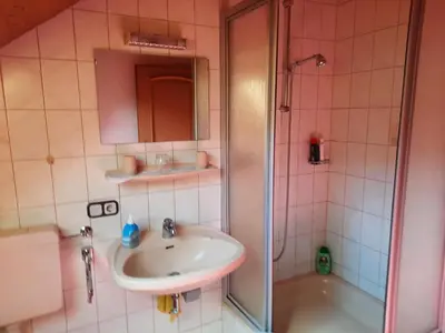 Ein Badezimmer in der Unterkunft Haus Betz