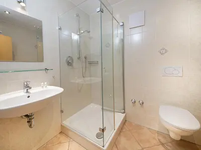 Ein Badezimmer in der Unterkunft Gästehaus Bernhard