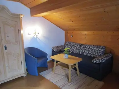 Ein Sitzbereich in der Unterkunft Haus Schaffler
