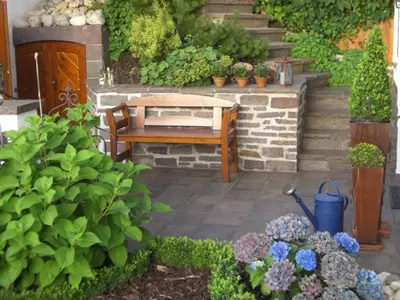 Ein Garten an der Unterkunft Strohmayer Appartements