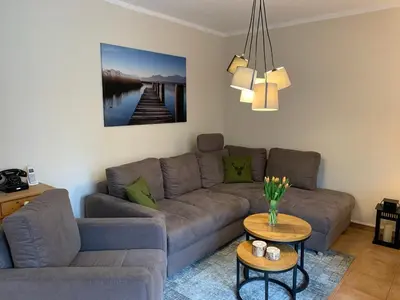 Ein Sitzbereich in der Unterkunft Ferienwohnung Theresa