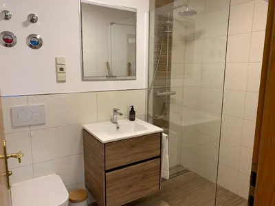 Ein Badezimmer in der Unterkunft Ferienwohnung Theresa