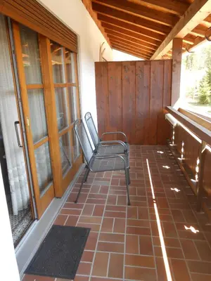 Ein Balkon oder eine Terrasse in der Unterkunft Farchanter Alm