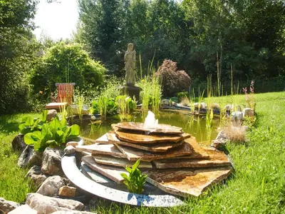Ein Garten an der Unterkunft Ferienwohnung Linde