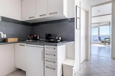 Küche/Küchenzeile in der Unterkunft Arbio I Balcony Apartments Augsburg
