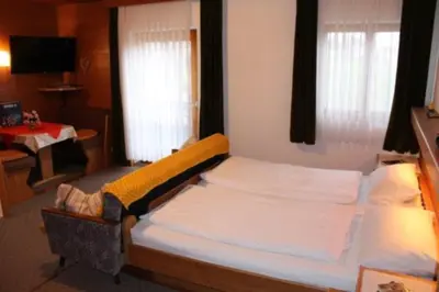 Ein Bett oder Betten in einem Zimmer der Unterkunft Beim Hanslbauer