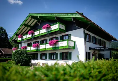Das Gebäude in dem sich das Hotel befindet